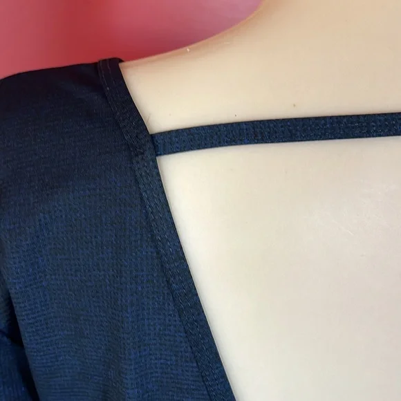 BNWOT Gorgeous Zyia active navy/black long sleeve top - Picture 7 of 12